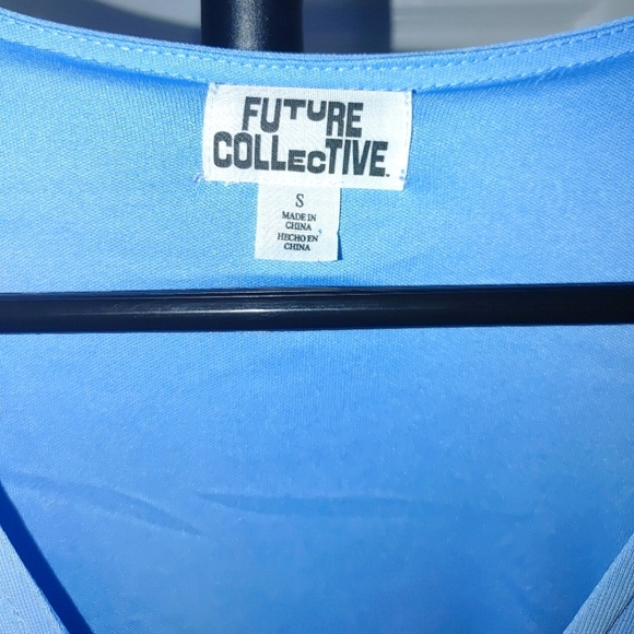 Future Collective V-Neck Blue Ruffle Maxi Dress With Half Slip. Size Small - Picture 6 of 10